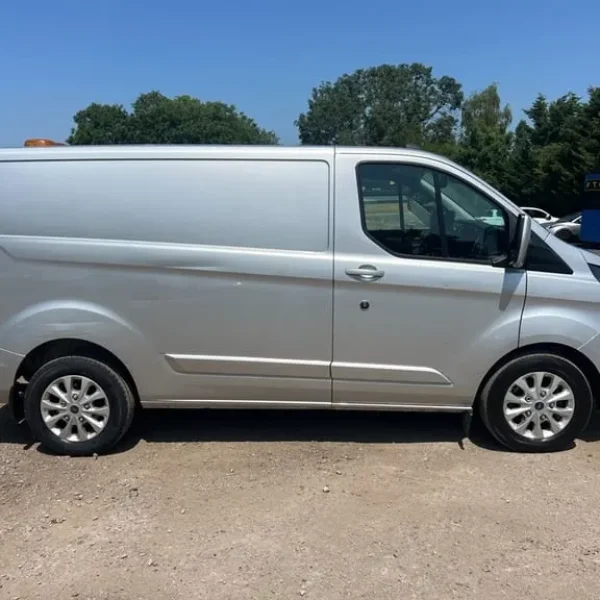 2021 Ford Transit Custom 340 LIMITED ECOBOOST HYBRID Panel Van Petrol/Ele Automatic