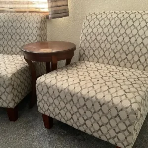 Sofa Chair with Table - Image 2