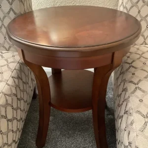 Sofa Chair with Table - Image 4
