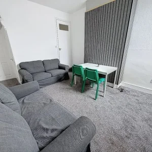 3 bedroom house in Spencer Road, Stoke-on-Trent, Staffordshire, ST4 2BE - Image 3