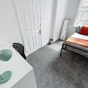 3 bedroom house in Spencer Road, Stoke-on-Trent, Staffordshire, ST4 2BE - Image 7