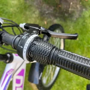 Mountain Bike - Image 6