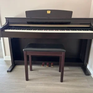 Yamaha Clavinova CLP-340 Digital Piano - Image 2