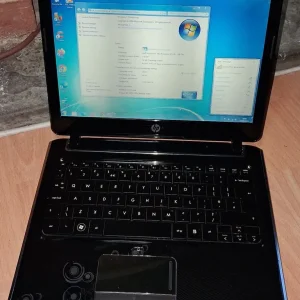 HP Pavilion dv2 (Fully Working - 12.1" Screen - Has No DVD Drive Installed - Win 7)