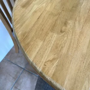 Hardwood table & 4 chairs - Image 6