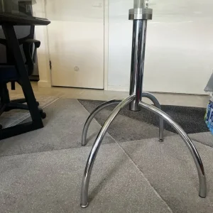 Glass Table – 1m Wide, 75cm Tall – Collection Only - Image 4
