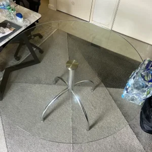 Glass Table – 1m Wide, 75cm Tall – Collection Only - Image 6