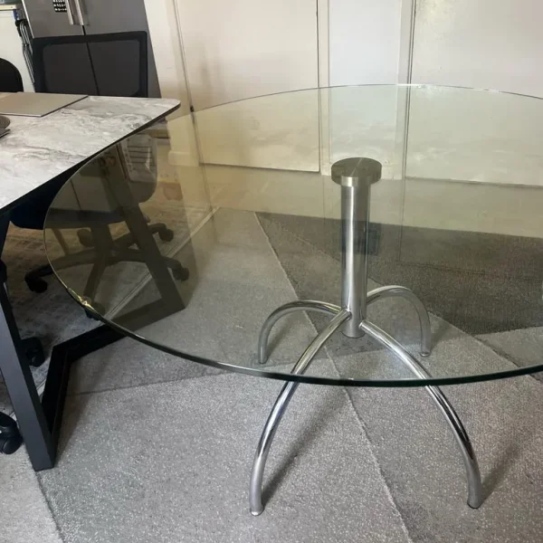 Glass Table – 1m Wide, 75cm Tall – Collection Only