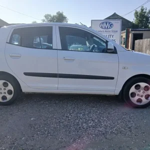 2011 Kia Picanto 1.1 Domino 5dr HATCHBACK Petrol Manual - Image 4