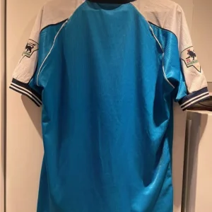 Manchester City home retro jersey 99/01 - Image 2