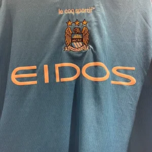 Manchester City home retro jersey 99/01 - Image 3