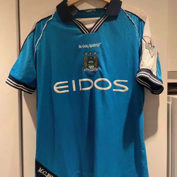 Manchester City home retro jersey 99/01