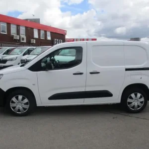 2021 Peugeot Partner 1000 1.5 Bluehdi 100 Professional Van Small Van Diesel Manual - Image 8