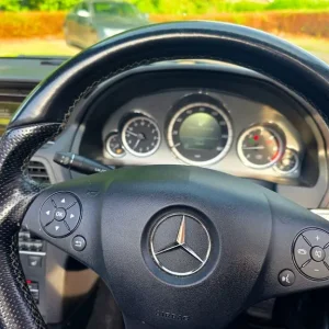 Mercedes-Benz, E CLASS, Convertible, 2010, Manual, 2143 (cc), 2 doors - Image 8