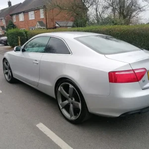Audi, A5, Coupe, 2011, Manual, 1968 (cc), 2 doors - Image 7