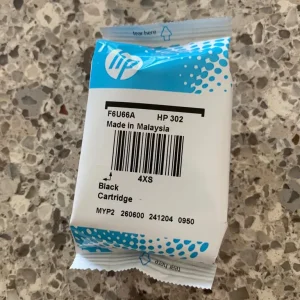 HP302 ink cartridge black. New and unopened £5