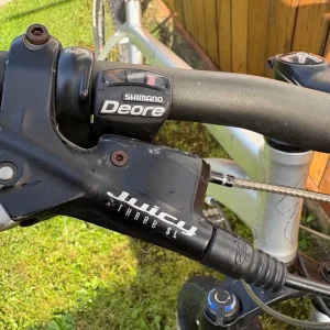 Specialized mountain bike - Image 2