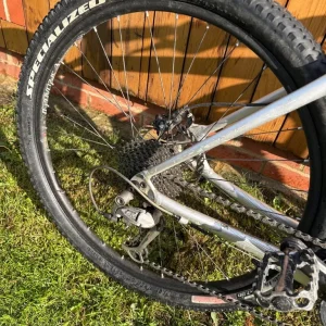 Specialized mountain bike - Image 4