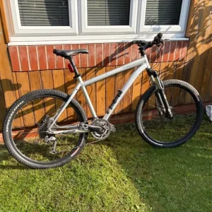 Specialized mountain bike - Image 6