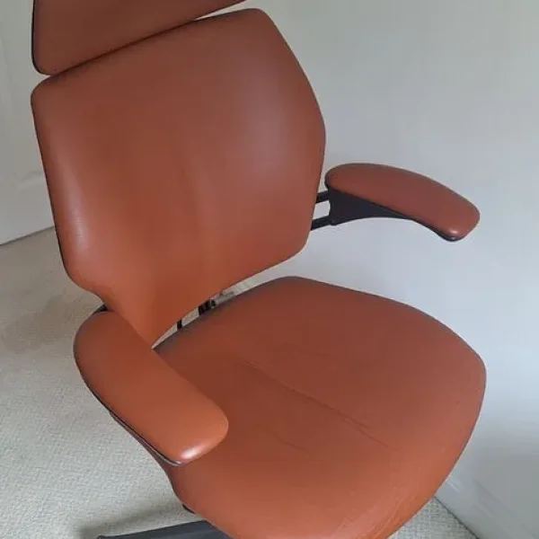 Humanscale Freedom office chair