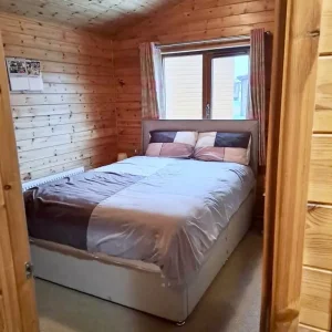 3 Bedroom Ski Lodge at Mullacott Park - Image 4