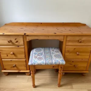 Pine Dressing Table / Dress With Stool 6 Drawers