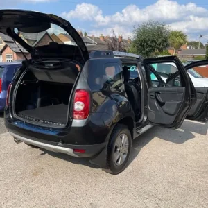 2016 16 DACIA DUSTER 1.5 DCI LAUREATE SUV 5DR DIESEL MANUAL 4WD EURO 6 (S/S) (11 - Image 4
