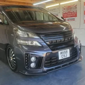 Toyota vellfire body style 2.4 auto 7 seater fresh japanese import 2009