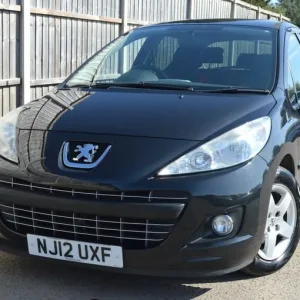 2012 Peugeot 207 1.4 VTi Sportium Euro 5 5dr HATCHBACK Petrol Manual - Image 3