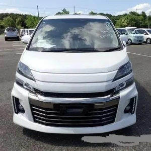 Toyota vellfire gs 2.4 auto white fresh japanese import 7 seater 2013 - Image 3
