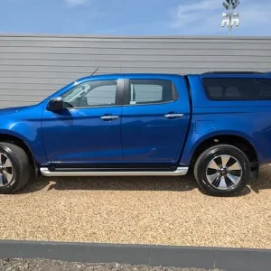 2022 Isuzu D-Max TD DL40 Pickup Diesel Manual - Image 6