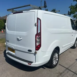 2021 Ford Transit Custom 2.0 280 EcoBlue Limited L1 H1 Euro 6 (s/s) 5dr PANEL VAN Diesel Manual - Image 5