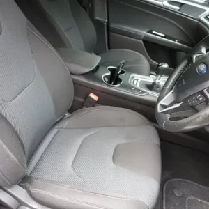 2017 Ford Mondeo 2.0 TDCi Titanium Hatchback 5dr Diesel Manual Euro 6 (s/s) (180 ps) Hatchback Di... - Image 3