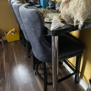 Bar stool and 4 chairs