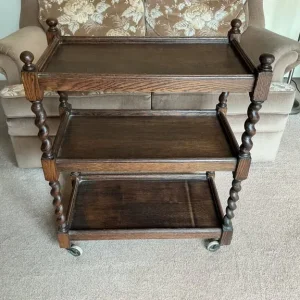 ANTIQUE OAK BARLEY TWIST WHEELED TEA TROLLEY - Image 3