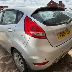 2011 Ford Fiesta Fiesta Edge Tdci 70 BREAKING COMPLETE CAR Hatchback Diesel Manual - Image 3