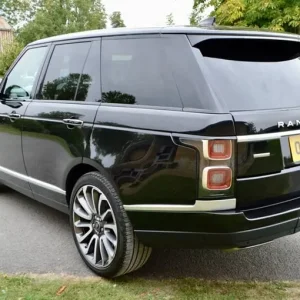 2019 Land Rover Range Rover 4.4 SD V8 Autobiography SUV 5dr Diesel Auto 4WD Euro 6 (s/s) (339 ps)... - Image 4