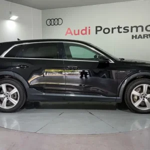 2022 Audi e-tron 50 Technik SUV 5dr Electric Auto quattro 71.2kWh (11kW Charger) (313 ps) ESTATE ... - Image 2