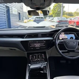 2022 Audi e-tron 50 Technik SUV 5dr Electric Auto quattro 71.2kWh (11kW Charger) (313 ps) ESTATE ... - Image 3
