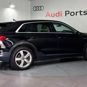 2022 Audi e-tron 50 Technik SUV 5dr Electric Auto quattro 71.2kWh (11kW Charger) (313 ps) ESTATE ... - Image 7