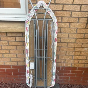 Ironing board - Image 2