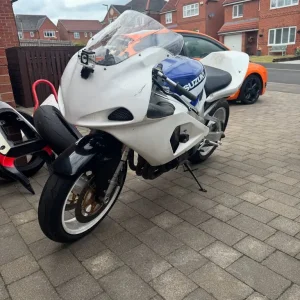 Gsxr 750 track bike