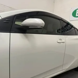 2020 Toyota Prius 1.8 VVTi T4 5dr CVT Auto HATCHBACK PETROL/ELECTRIC Automatic - Image 4