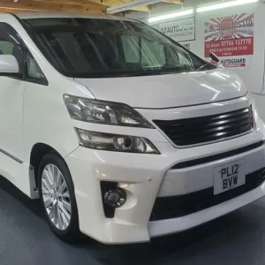 reserved deposit payed!!!!!!Toyota vellfire 2.4 automatic 7 seats fresh japanese - Image 2