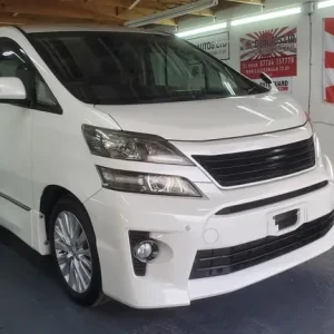 reserved deposit payed!!!!!!Toyota vellfire 2.4 automatic 7 seats fresh japanese - Image 3