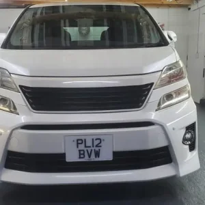 reserved deposit payed!!!!!!Toyota vellfire 2.4 automatic 7 seats fresh japanese - Image 4