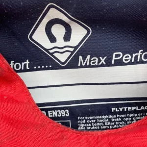 Life jacket/ bouyancy aid by crewsaver - Image 3