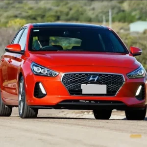 2018 Hyundai i30 1.4T GDI Premium SE 5dr HATCHBACK Petrol Manual - Image 3