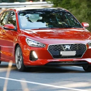 2018 Hyundai i30 1.4T GDI Premium SE 5dr HATCHBACK Petrol Manual - Image 4