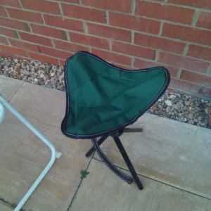 Deckchair and fishing stool 2 items bundle - Image 2